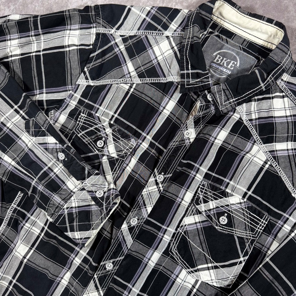 BKE Athletic Fit Mens Plaid Button Down Shirt Black White Purple B2258 Large